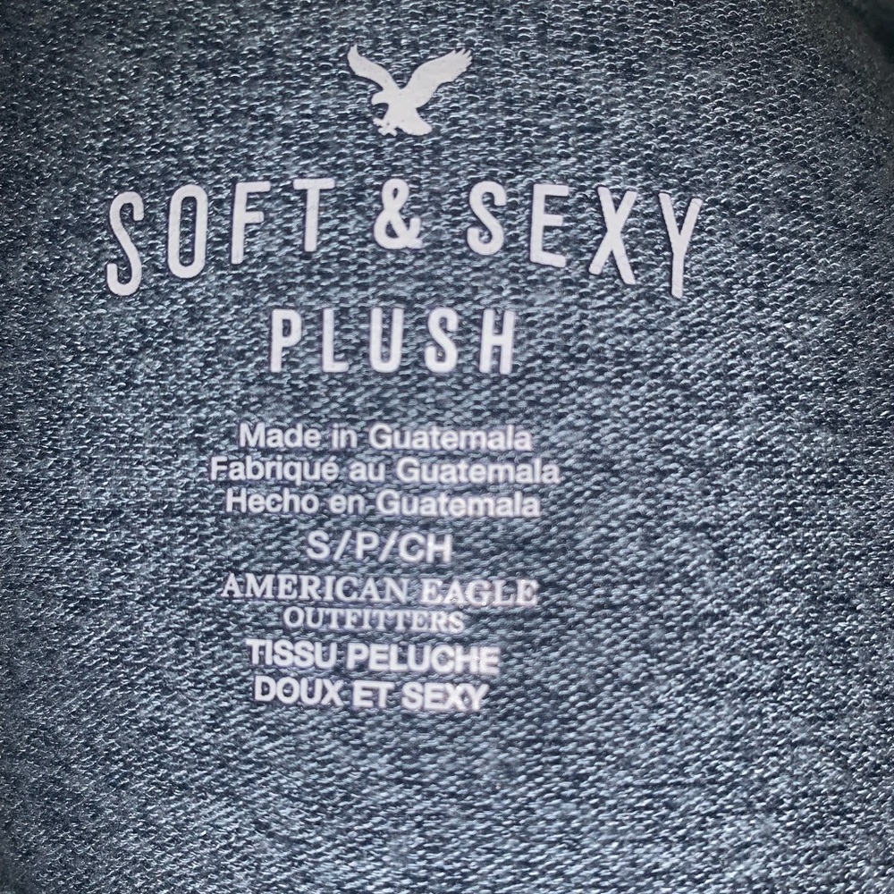 I am selling a long sleeve by American eagle.